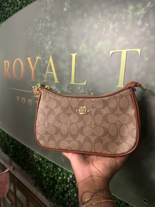 Royal Reserve™: Signature Tan