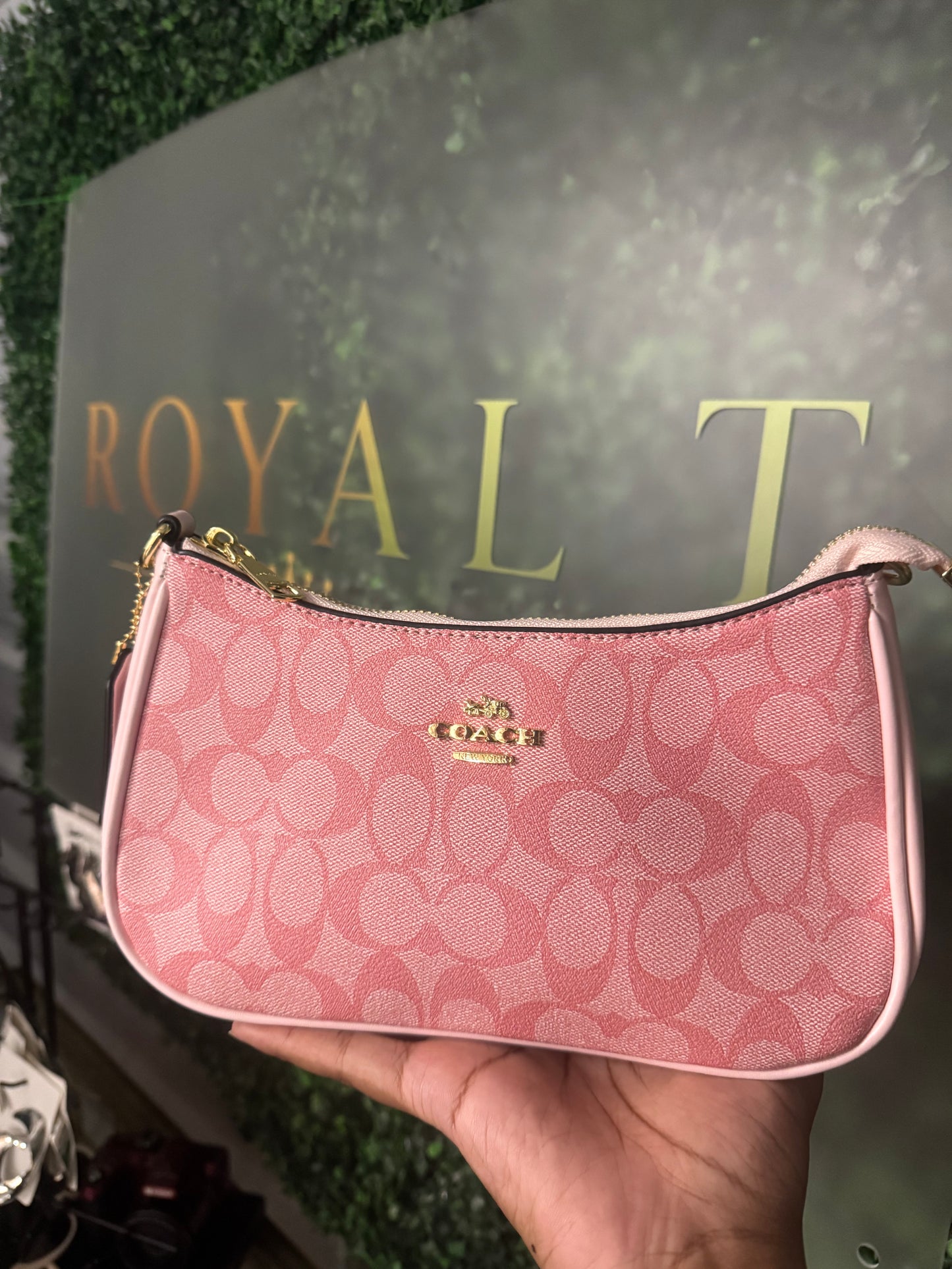 Royal Reserve™: Signature Blush